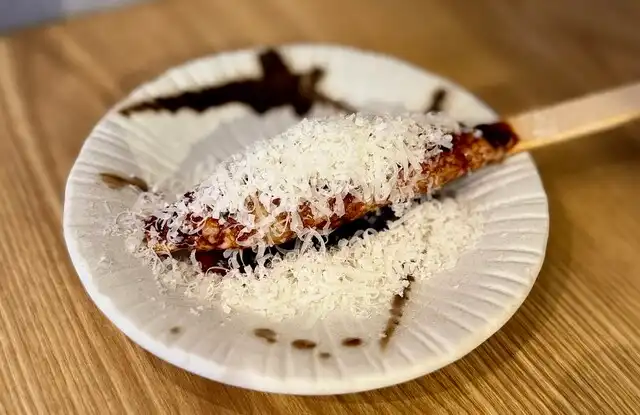 つくねトリュフチーズ / Tsukune with Truffle Cheese